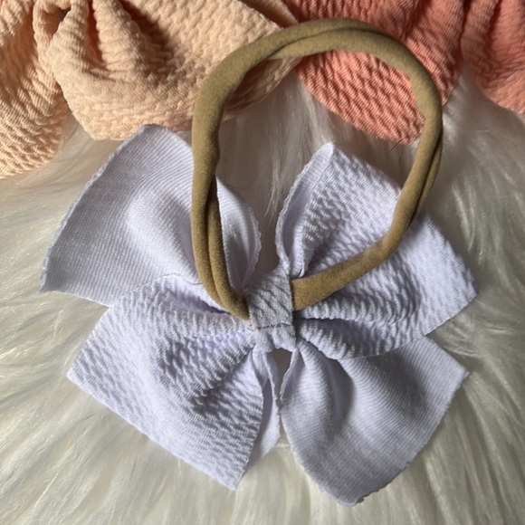 🏷️ Boutique 19 Fun Colored Bows on Soft Elastic Hair Ties - Picture 2 of 2